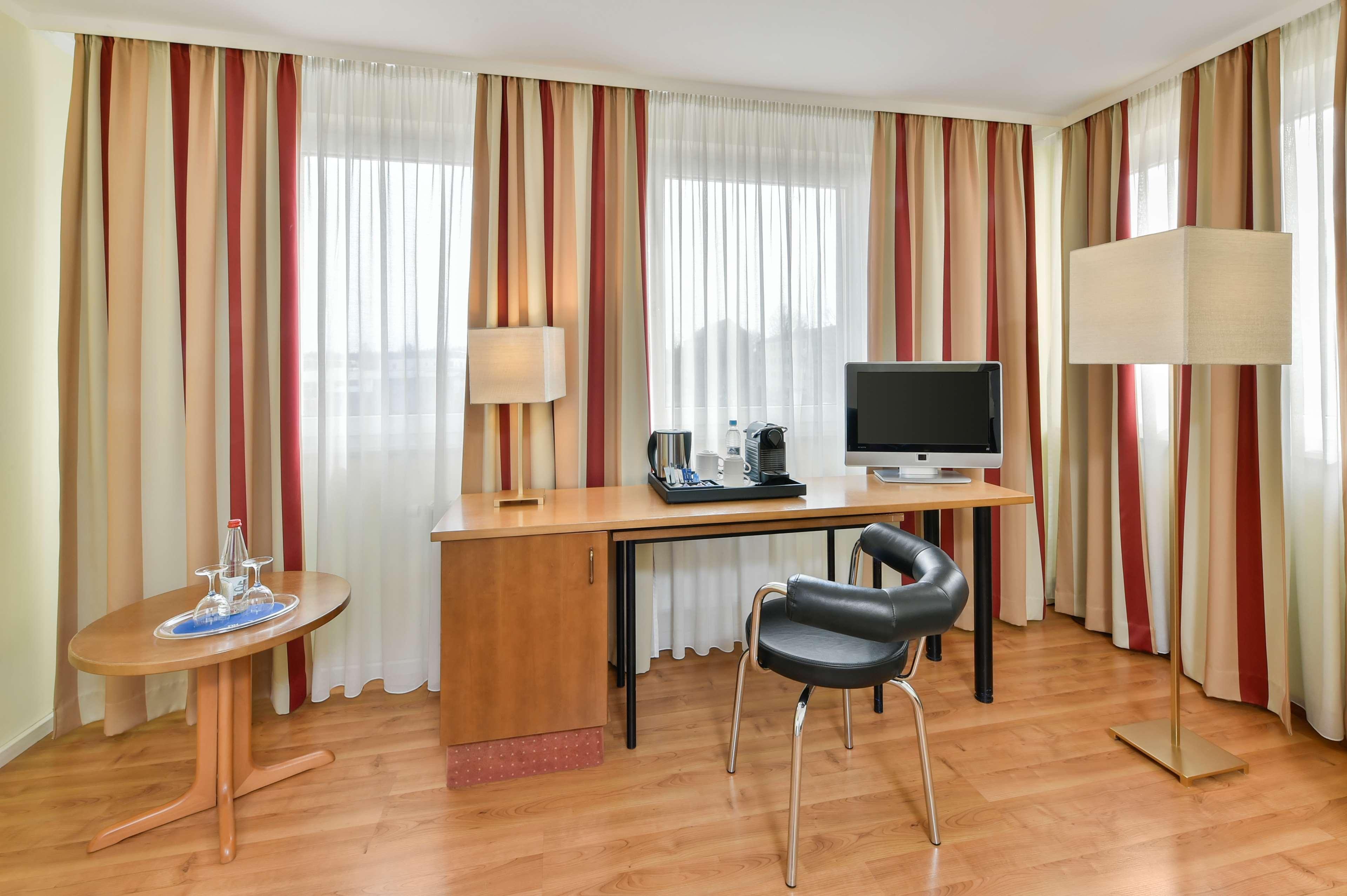 Nh Sued Hotel 3*