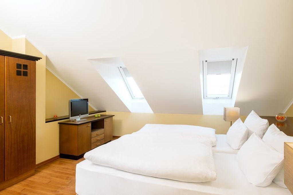 Hotel Nh Sued 3*